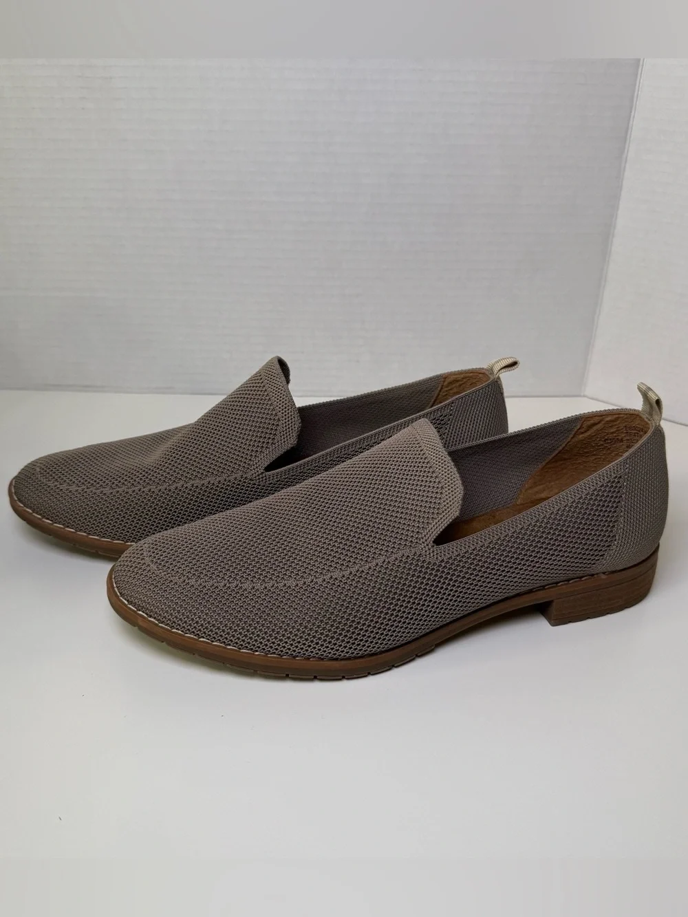 Eurosoft Westly Slip-on Loafers in Mist Grey Women’s Size 9.5M Feminine Boho